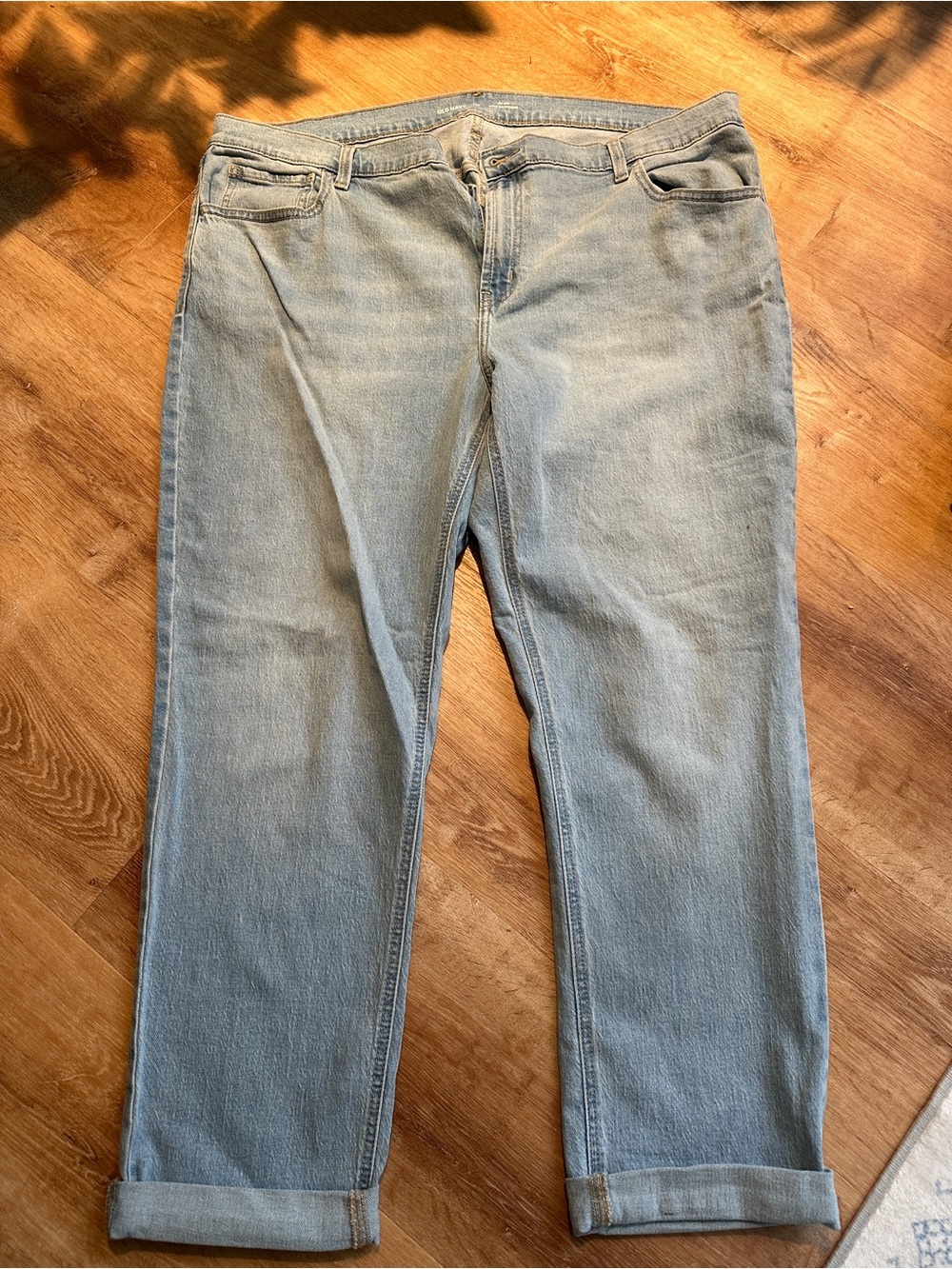 Old Navy Mid-Rise WOW Boyfriend jeans, women’s size 18